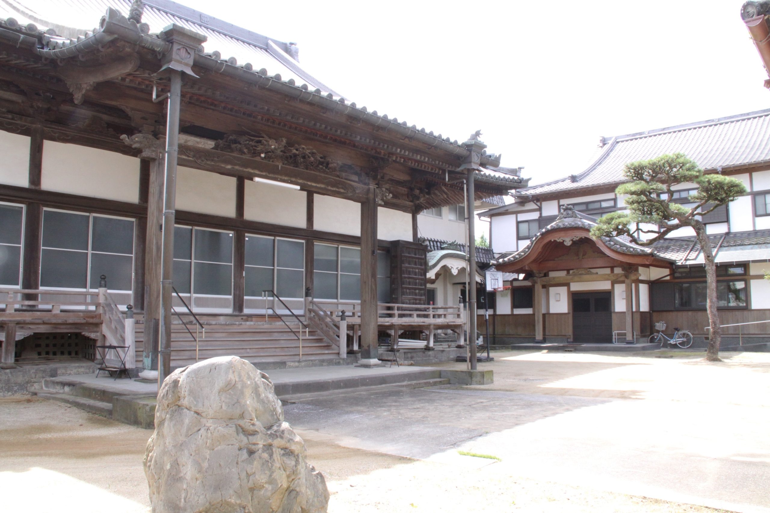 西教寺【寺院紹介】 – 本願寺別府別院